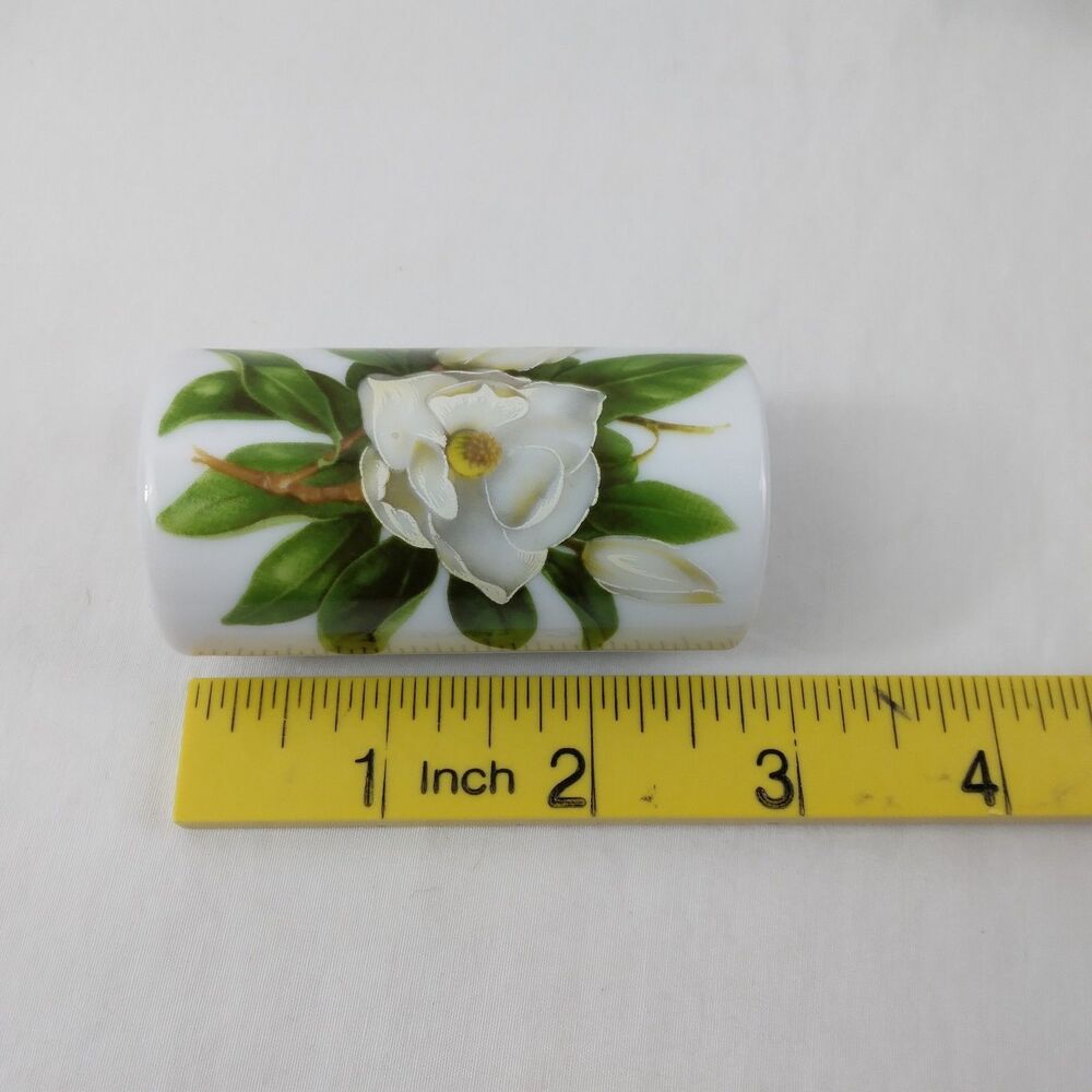 Vintage White Floral Salt & Pepper Shakers Ceramic Treasure Inc Cottagecore - Picture 8 of 9